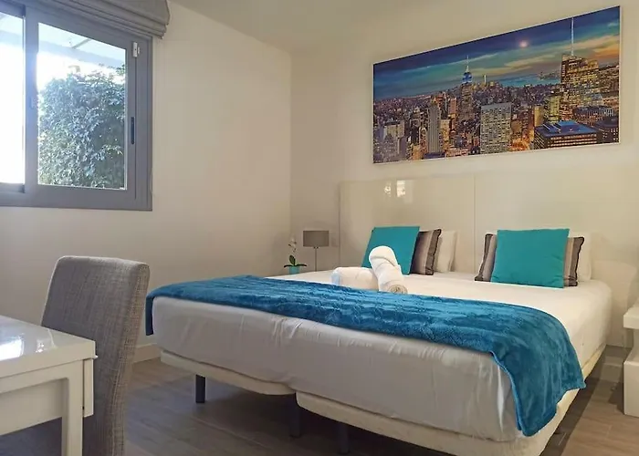 Cabopino 3 Bedroom - Ocean Views - Pool - Terrace شقة