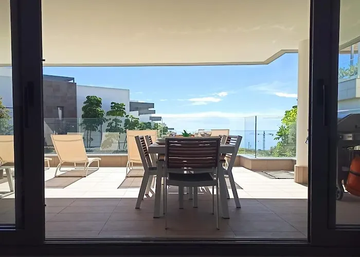 Cabopino 3 Bedroom - Ocean Views - Pool - Terrace ماربيا