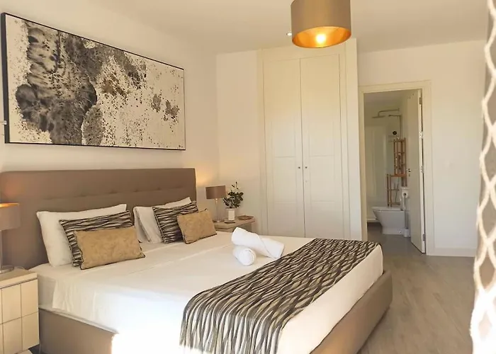 Lejlighed Cabopino 3 Bedroom - Ocean Views - Pool - Terrace Marbella