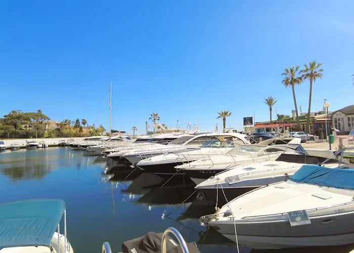 Lejlighed Cabopino 3 Bedroom - Ocean Views - Pool - Terrace