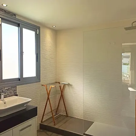 Luxury 3 Cabopino